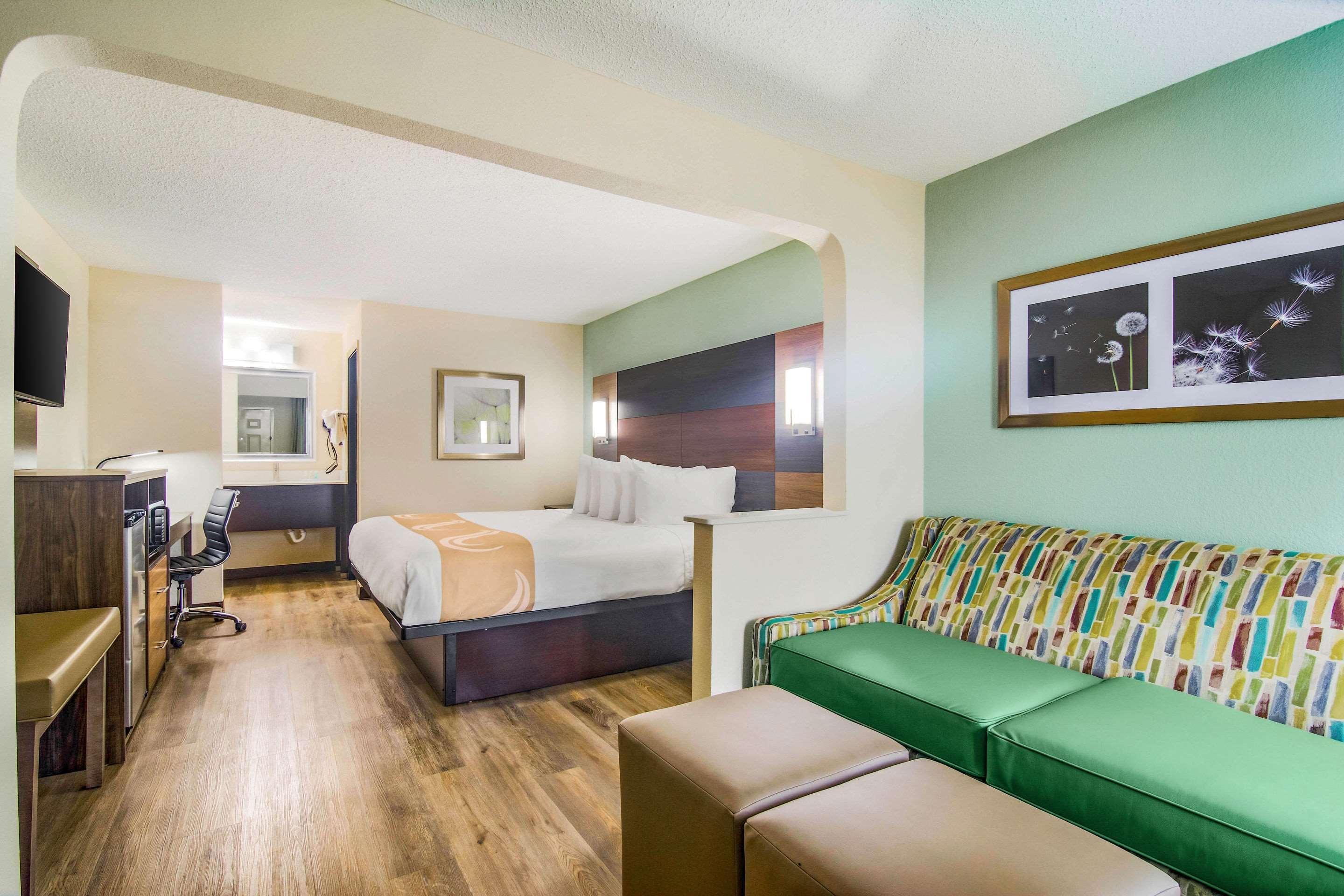 Quality Inn & Suites Lake City Exterior photo